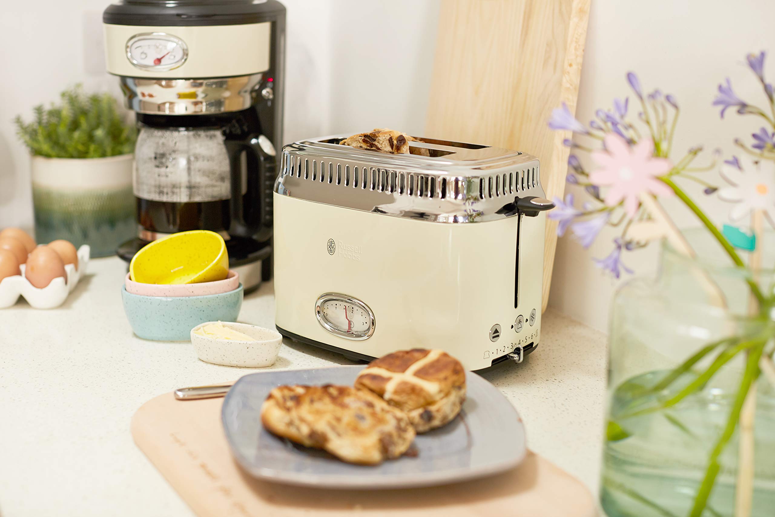 russell-hobbs-retro-21682-56-toaster-creme-2-scheiben-1300w image 6