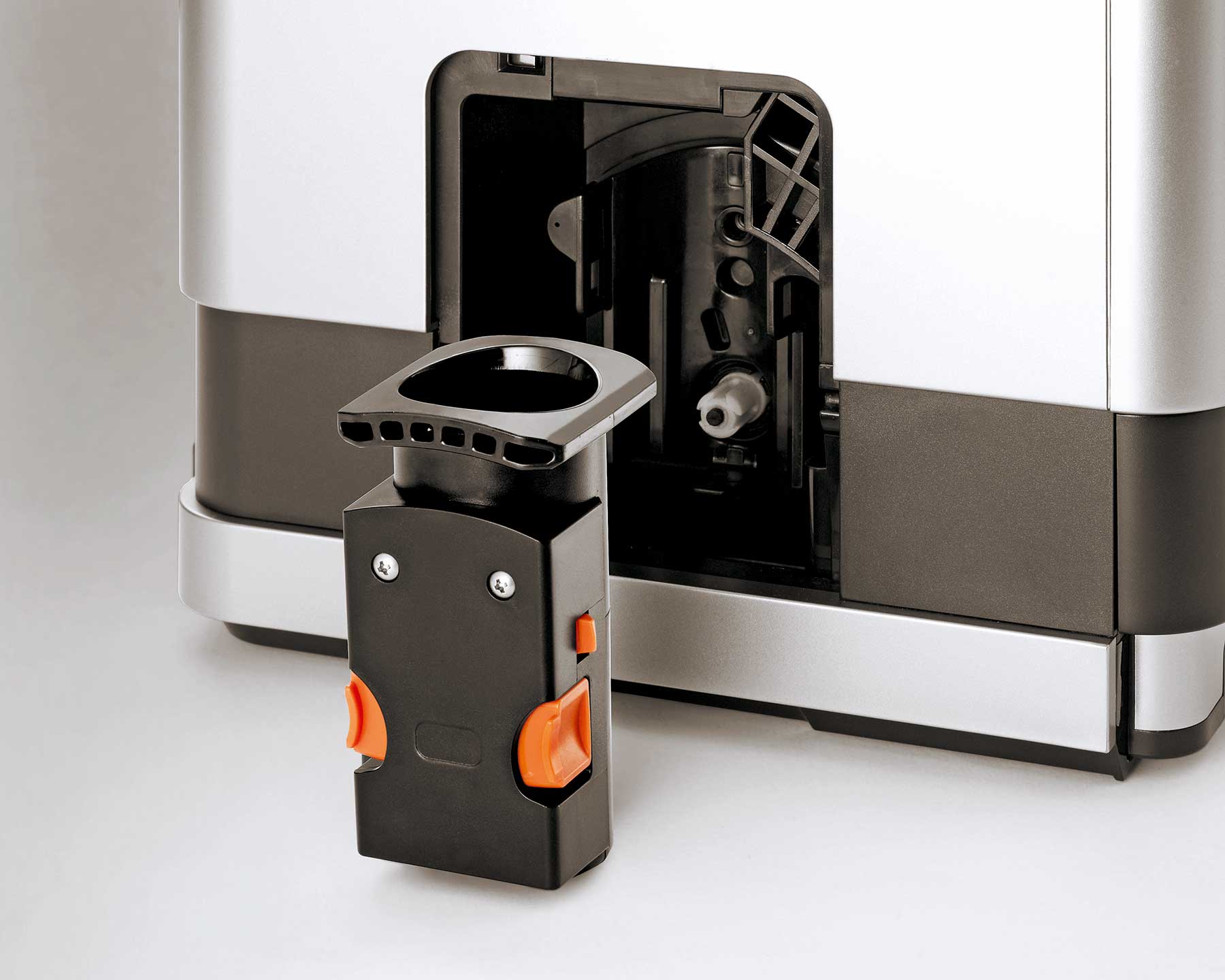koenig-finessa-kaffeevollautomat-silber-schwarz-a image 8