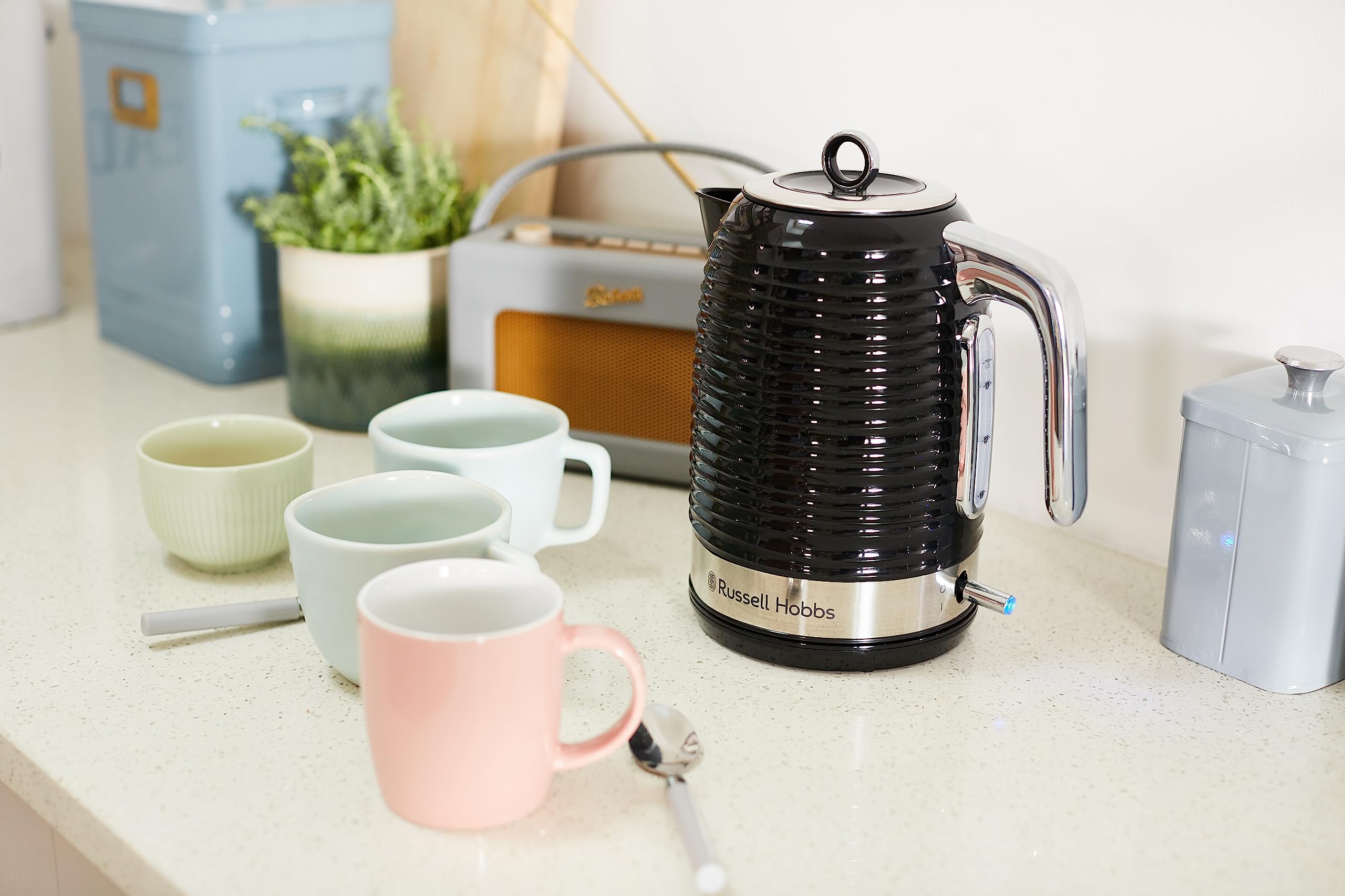 russell-hobbs-inspire-wasserkocher-schwarz-1-7-l-2400-w image 2